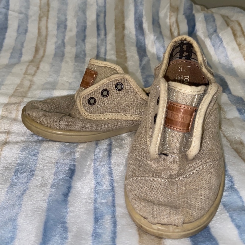Toms boys shoes